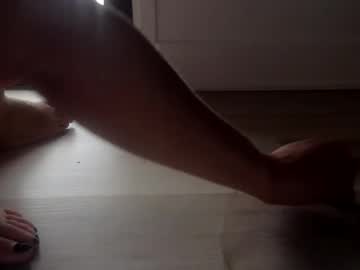 couple Naughty Night Cams - Unleash Your Wild Side! with martin1408_
