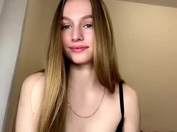 girl
        antionettepulgarin cam image #21616