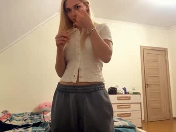 girl Naughty Night Cams - Unleash Your Wild Side! with stephaniemalveaux