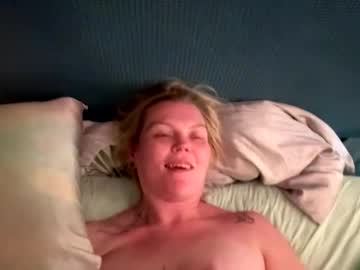 couple Naughty Night Cams - Unleash Your Wild Side! with dickeddownsouth