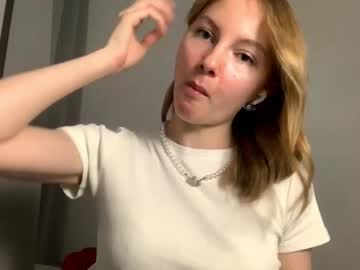 girl Naughty Night Cams - Unleash Your Wild Side! with autumnroginson