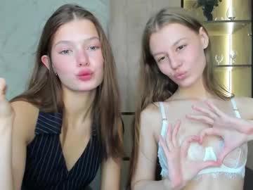 couple Naughty Night Cams - Unleash Your Wild Side! with r00mani