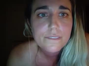 girl
        heyitscami cam image #14656