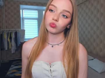girl
        sweet_tasteee cam image #15250