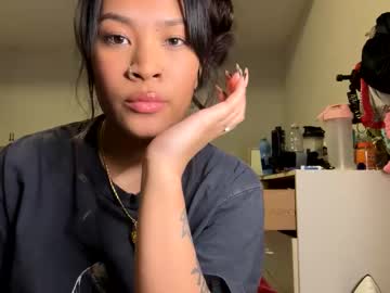 girl
        goddessmamii cam image #5519