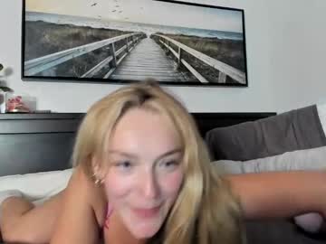 girl Naughty Night Cams - Unleash Your Wild Side! with misskatiexo