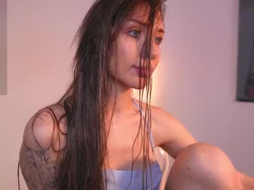 girl Naughty Night Cams - Unleash Your Wild Side! with ewa_soulmate