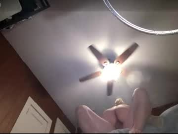 couple Naughty Night Cams - Unleash Your Wild Side! with jmizzle974