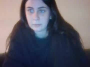 girl
        tillkoney cam image #3698