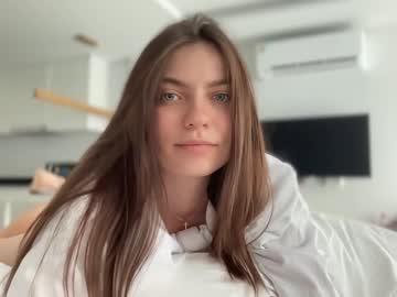 girl Naughty Night Cams - Unleash Your Wild Side! with kattyyy_catt