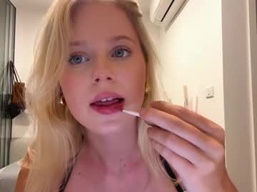 girl
        laraineprada cam image #21150