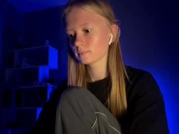 girl Naughty Night Cams - Unleash Your Wild Side! with mittietonge