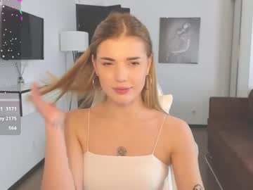 girl Naughty Night Cams - Unleash Your Wild Side! with adrianawow1