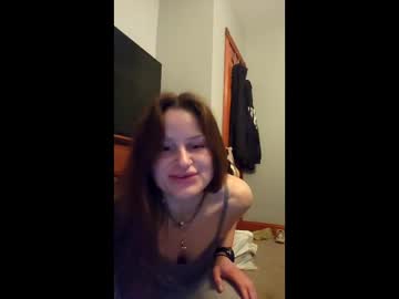 girl
        naenayy cam image #23396