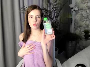 girl
        bab_boom cam image #12743