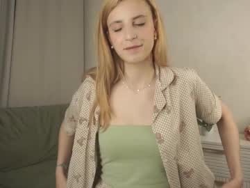 girl Naughty Night Cams - Unleash Your Wild Side! with glennabinner