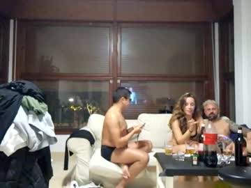 couple Naughty Night Cams - Unleash Your Wild Side! with jessiandfede