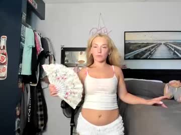 girl
        misskatiexo cam image #15340