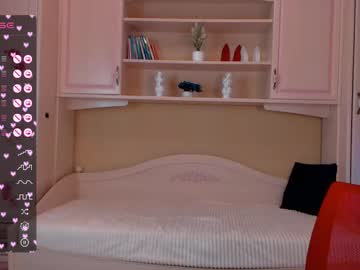 girl Naughty Night Cams - Unleash Your Wild Side! with barbie_kiss1