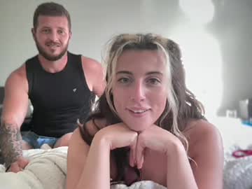 couple Naughty Night Cams - Unleash Your Wild Side! with globallyinappropriate