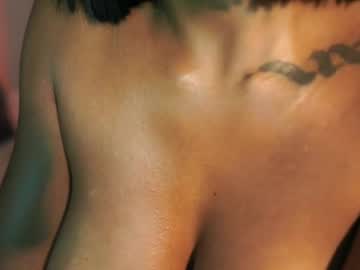 girl Naughty Night Cams - Unleash Your Wild Side! with julietawinona