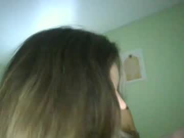 girl
        yourhiddenqueen69 cam image #17784