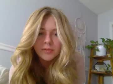 girl
        amberlicioussss cam image #9235