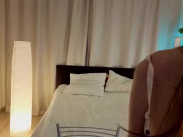 girl Naughty Night Cams - Unleash Your Wild Side! with rosemaryleadley