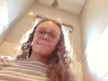 couple
        maskedgoddess69420 cam image #19861