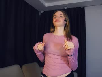 girl Naughty Night Cams - Unleash Your Wild Side! with laurineleconey