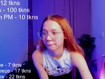 girl
        elizabeth_daily cam image #10204
