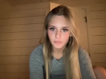 girl Naughty Night Cams - Unleash Your Wild Side! with carlybora