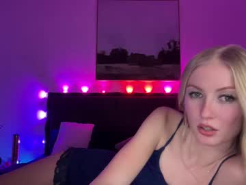 girl
        kyliexxrose cam image #4845