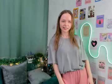 girl
        blondyhayes cam image #5550