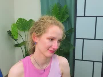 girl Naughty Night Cams - Unleash Your Wild Side! with brittnyboyden