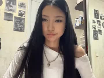 girl Naughty Night Cams - Unleash Your Wild Side! with clemenciakempa