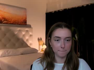 girl Naughty Night Cams - Unleash Your Wild Side! with jennifergraces