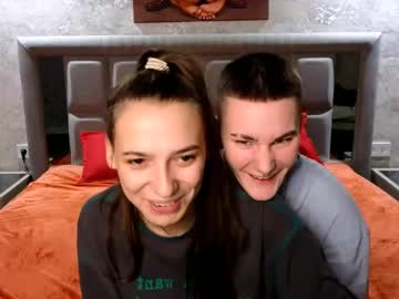 couple
        lindabryantt cam image #8101