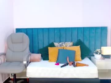 girl Naughty Night Cams - Unleash Your Wild Side! with milaa_star