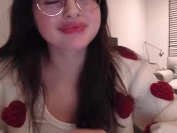 girl
        playnofuckinggames cam image #3752