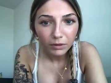 girl Naughty Night Cams - Unleash Your Wild Side! with emiefox2