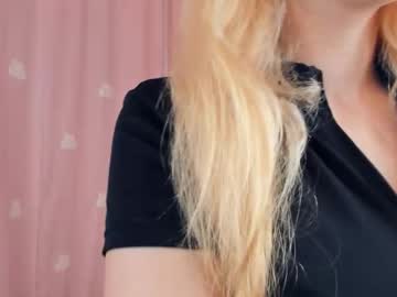 girl Naughty Night Cams - Unleash Your Wild Side! with sandyacerno