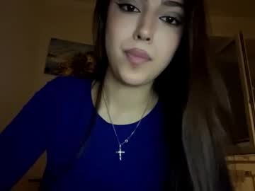 girl
        rosenavillifana cam image #16918