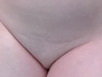 girl
        little_pearl_ cam image #10931