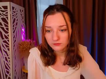 girl
        nikol0ll cam image #9806