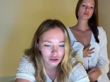 couple Naughty Night Cams - Unleash Your Wild Side! with gentle_killers