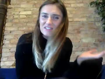 girl
        yogagirl777 cam image #1598