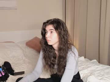 girl Naughty Night Cams - Unleash Your Wild Side! with katiebarfield