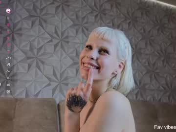 girl Naughty Night Cams - Unleash Your Wild Side! with knock_knock_hey