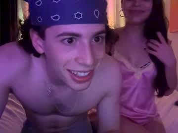 couple Naughty Night Cams - Unleash Your Wild Side! with yaraandleo